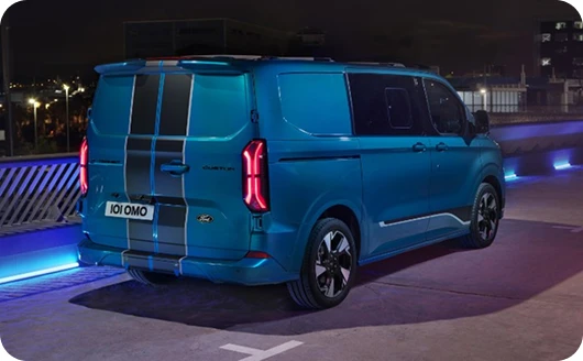 Unique sports-styled details